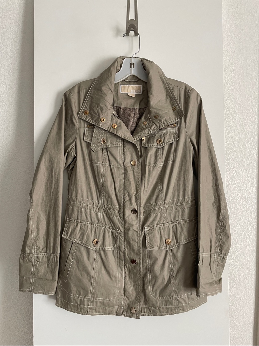 Michael Kors Coated Cotton Windbreaker Jacket Zip Up Khaki Tan Gold Lined